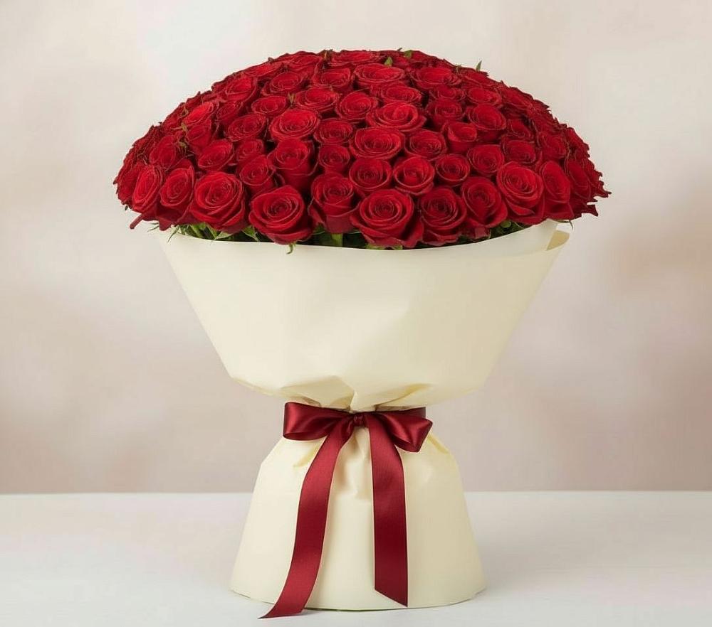 Букет 101 Красная роза Милано в Каменногорске