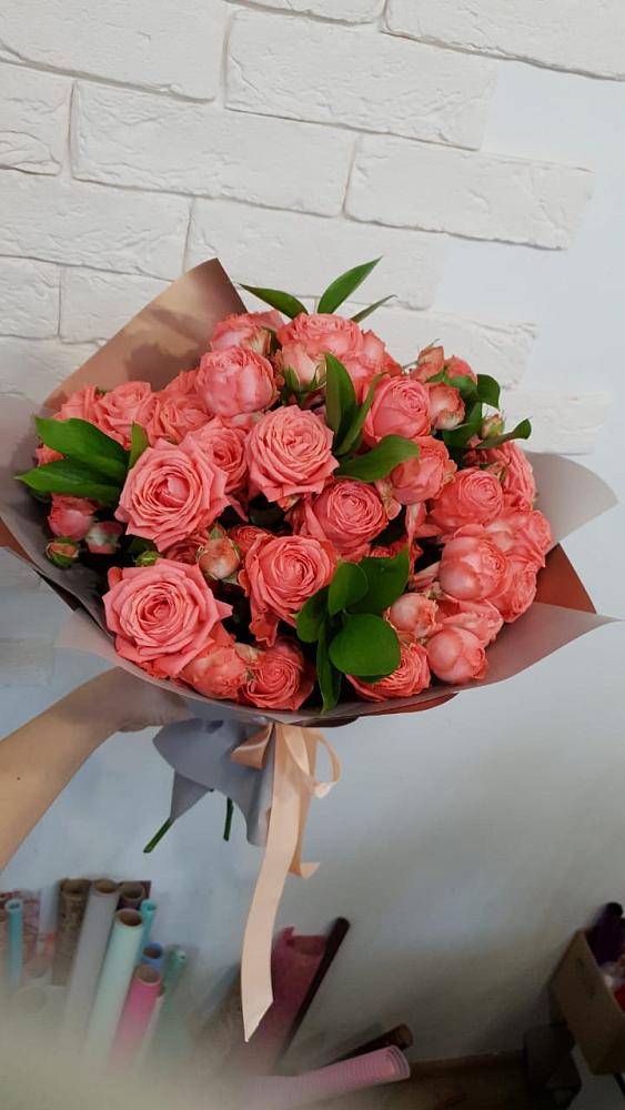 Букет цветов из: Розы в Каменногорске