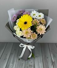 Букет цветов из:  Розы, Герберы и Хризантемы в Каменногорске