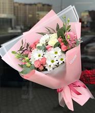 Букет цветов из:  Розы, Лизиантусы и Хризантемы в Каменногорске