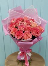 Букет 15 Розовых роз Равель в Каменногорске
