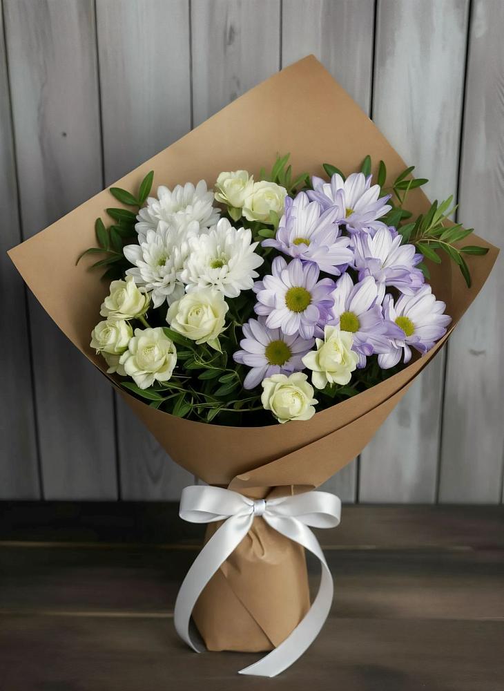 Букет цветов из: Хризантемы и Розы в Каменногорске